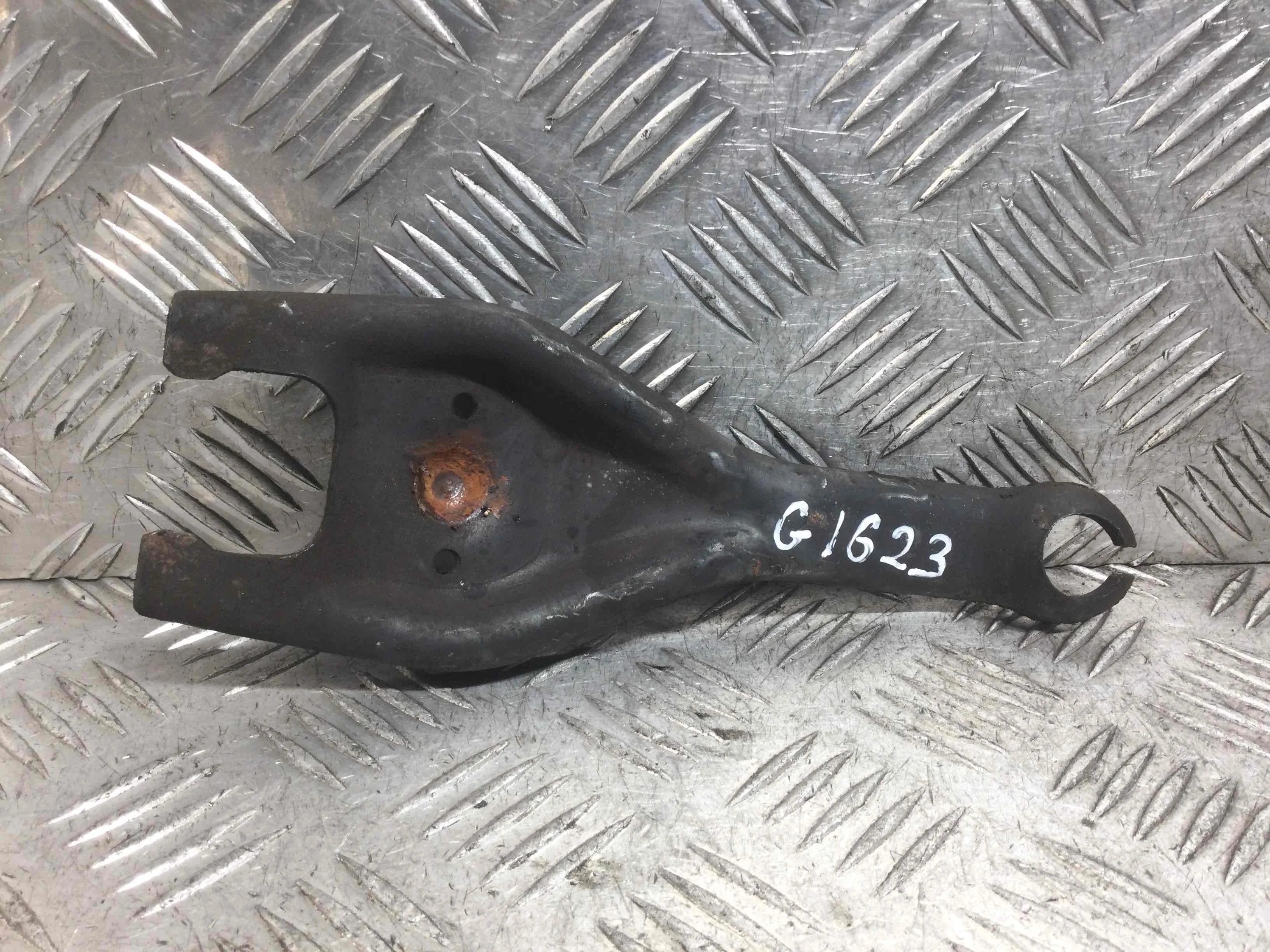 Вилка сцепления Peugeot 206 1 поколение (1998-2003) бензин 2.0 i Механика Кабриолет