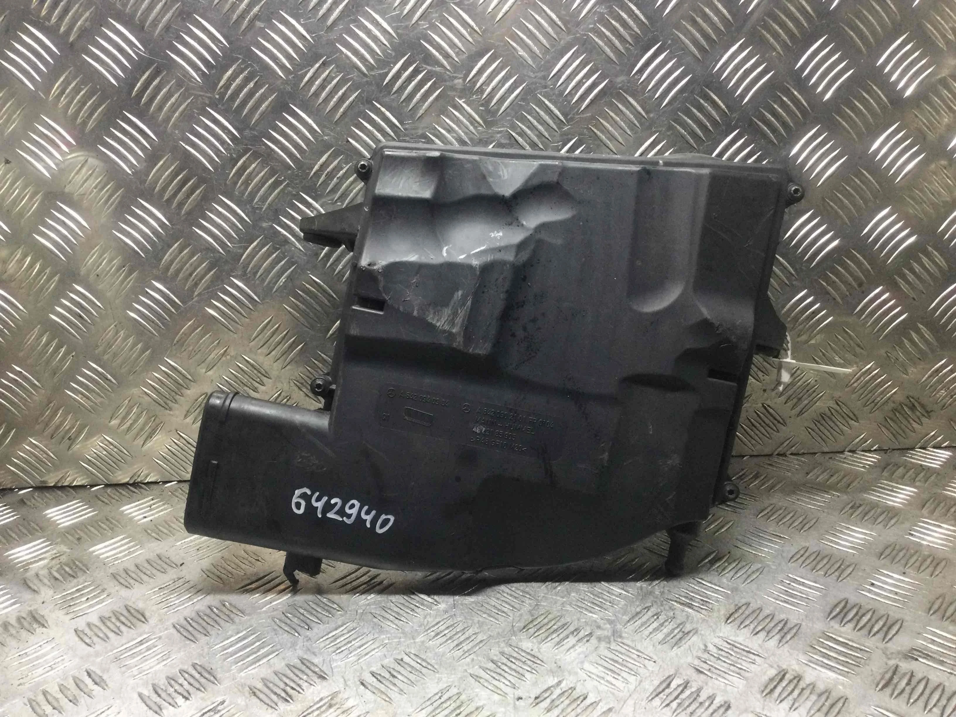 Корпус воздушного фильтра Mercedes ML W164 (2005-2008) дизель 3.0 CDI Автомат Внедорожник