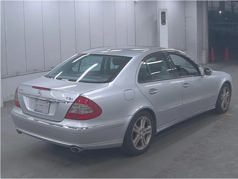 Продажа Mercedes-Benz E class 3.0D (224Hp) (642.920) RWD AT по запчастям