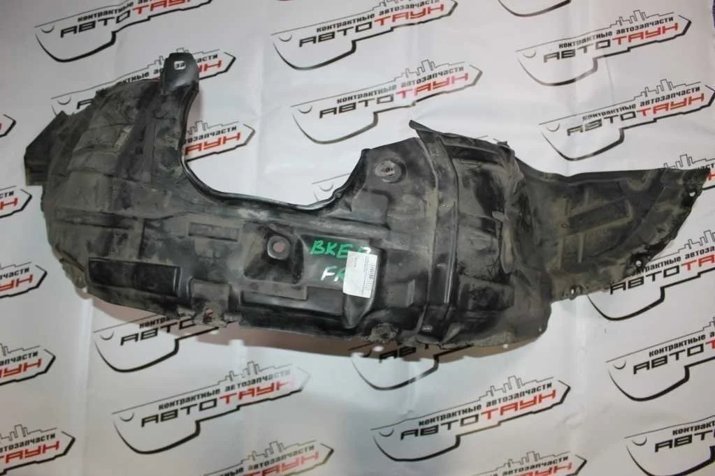 ПОДКРЫЛОК MAZDA ПЕРЕД ПРАВО BP4K56130E