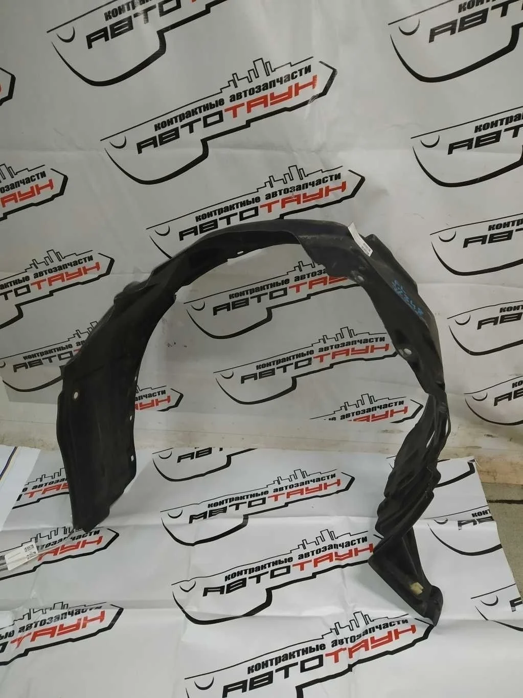 ПОДКРЫЛОК TOYOTA ПЕРЕД ЛЕВО 5387621020