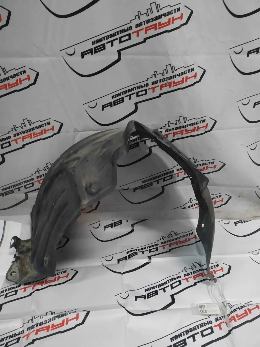 ПОДКРЫЛОК TOYOTA ПЕРЕД ЛЕВО 5387622070