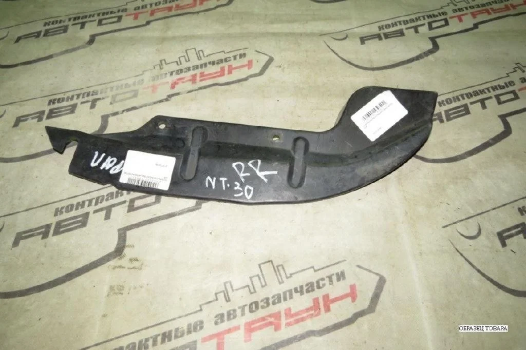 ПОДКРЫЛОК NISSAN ЗАД ПРАВО 788188H300