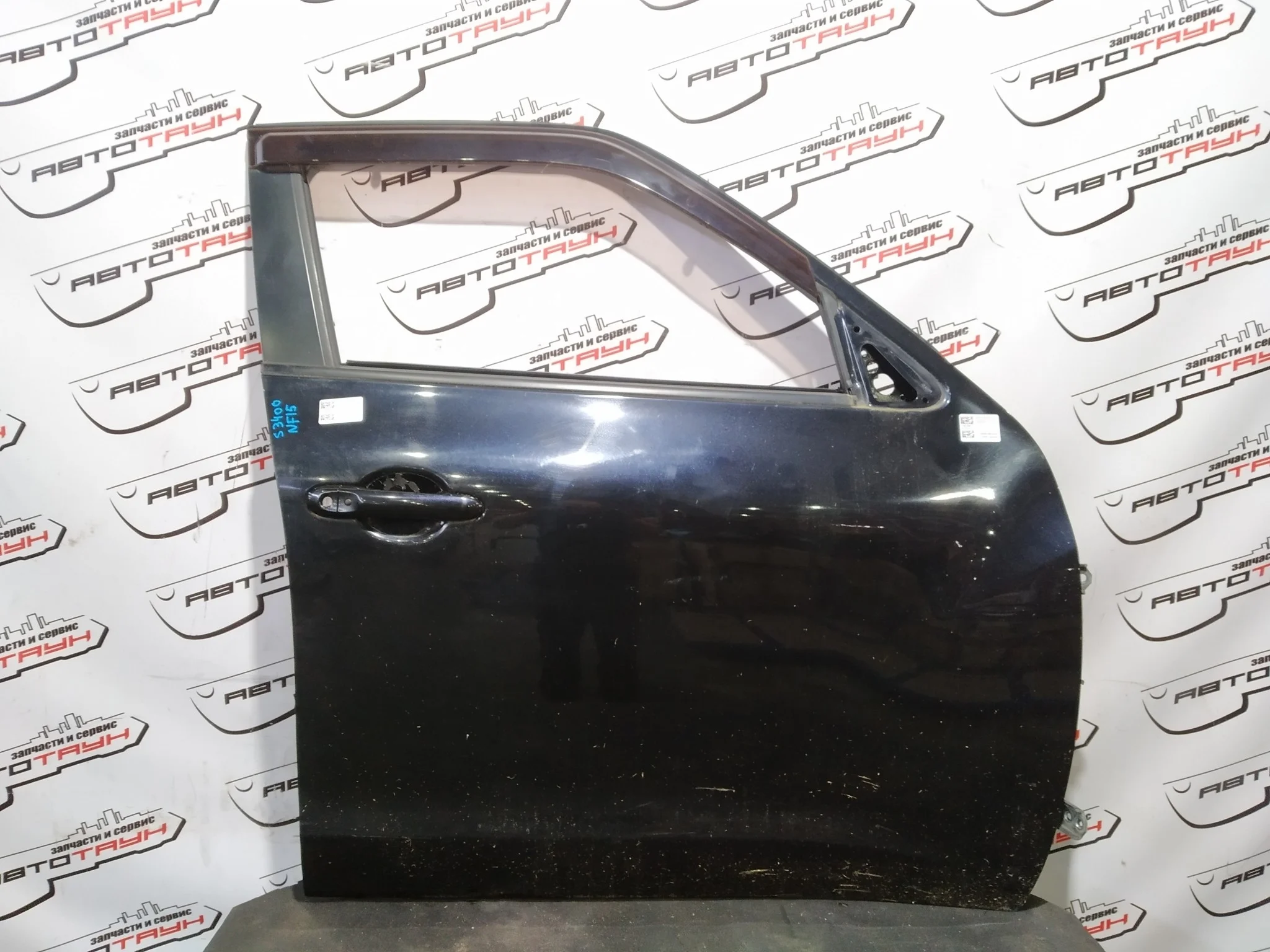 ДВЕРЬ NISSAN H010M1KAMA ПЕРЕД ПРАВО черный, B20 S3400