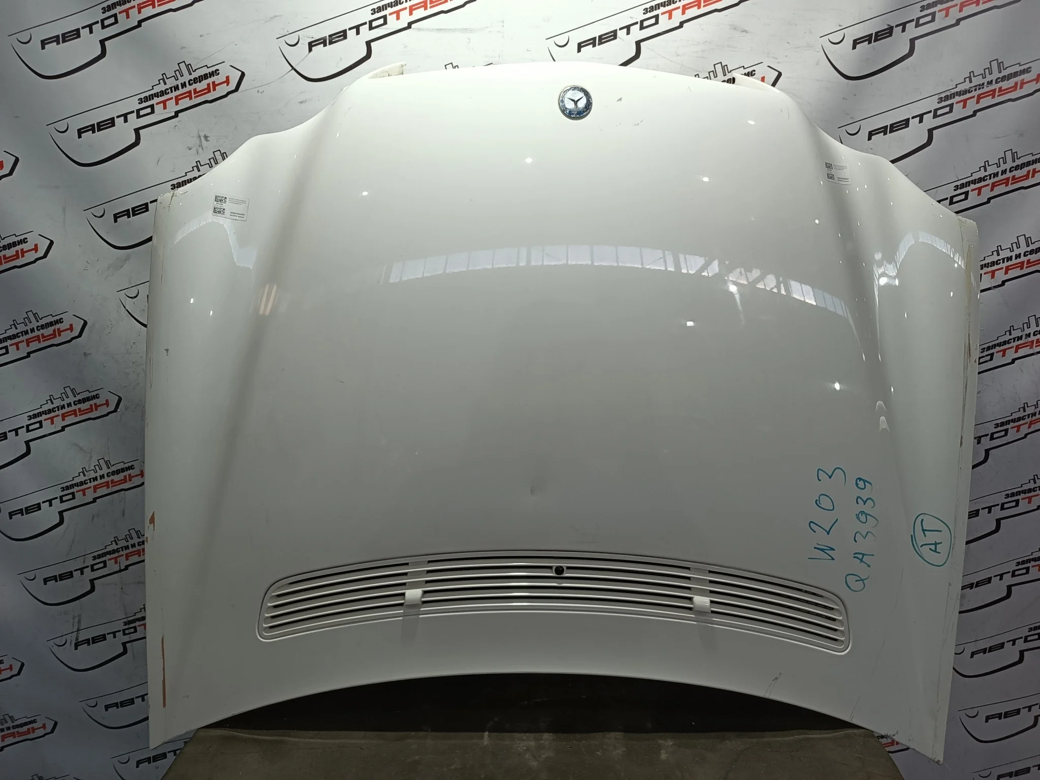 КАПОТ MERCEDES-BENZ A2038800157 белый, 960U QA3939