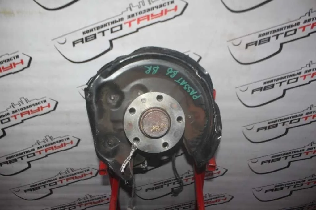 СТУПИЦА AUDI VOLKSWAGEN SEAT SKODA ЗАД ПРАВО 3C0505434K