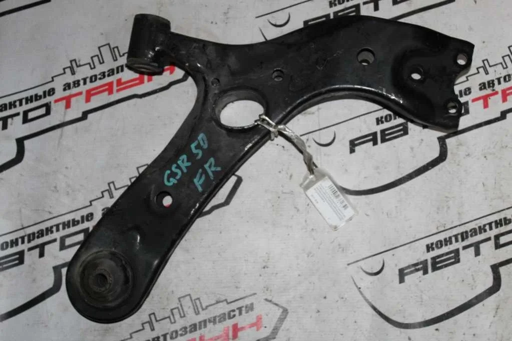 РЫЧАГ TOYOTA ПЕРЕД ПРАВО 4806828140