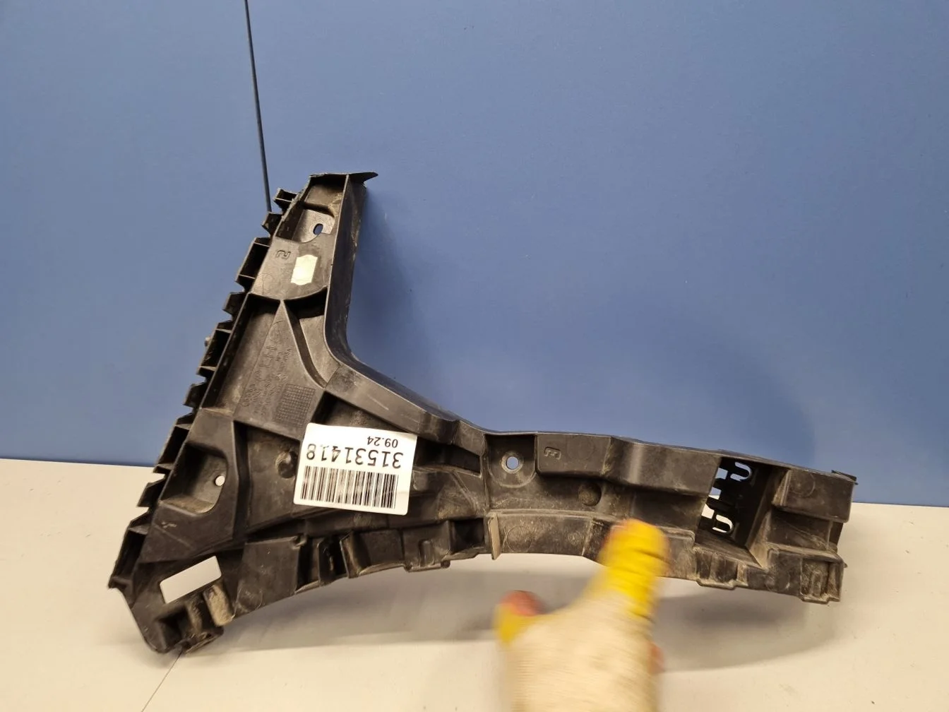 Направляющая заднего бампера левая для Audi Q3 8U 2012-2018