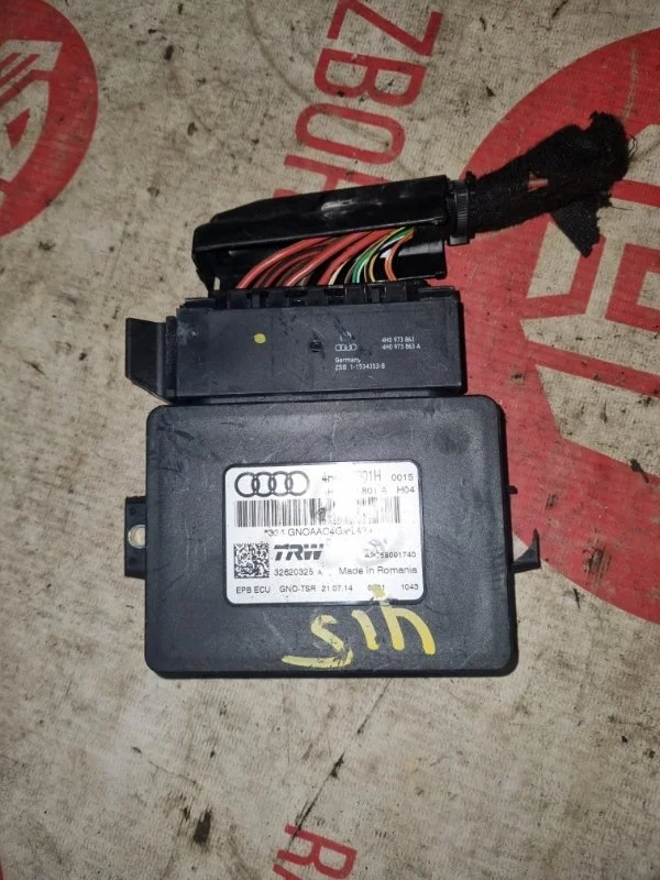 Блок управления парктрониками Audi A6 2014 4G2