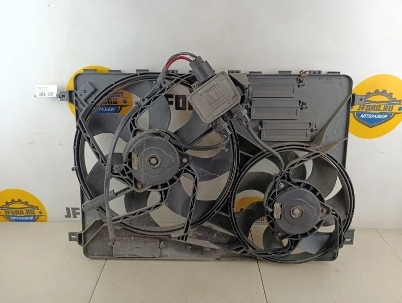 Вентилятор охлаждения радиатора Land Rover Freelander 2008 L359