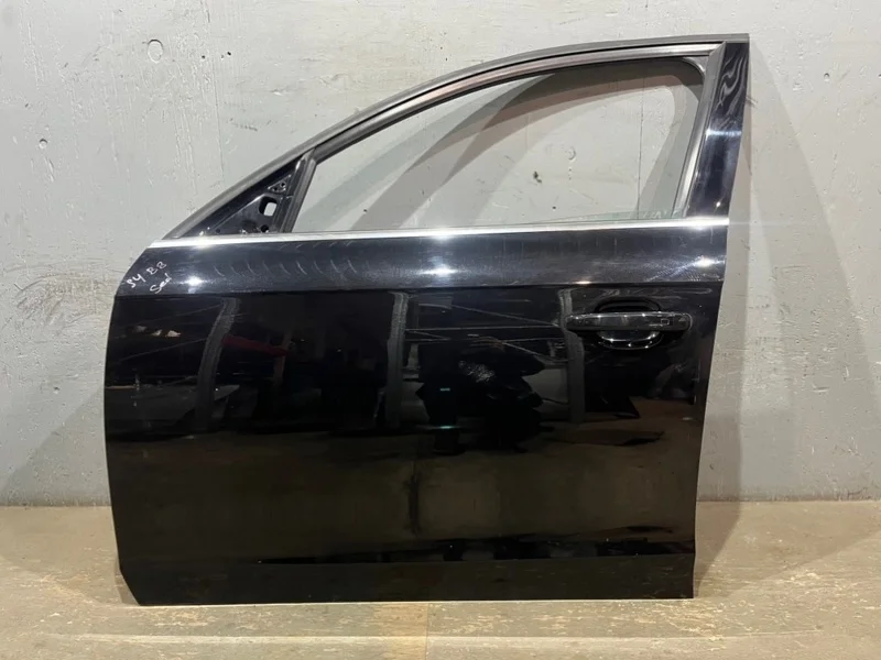 Дверь Audi A4 B8