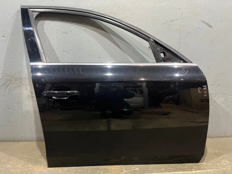 Дверь Audi A4 B8