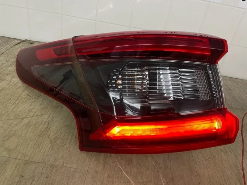 ФОНАРЬ В КРЫЛО Nissan Qashqai 2 2017 2018 2019 2020 2021 2022 26555HV00A, задний левый