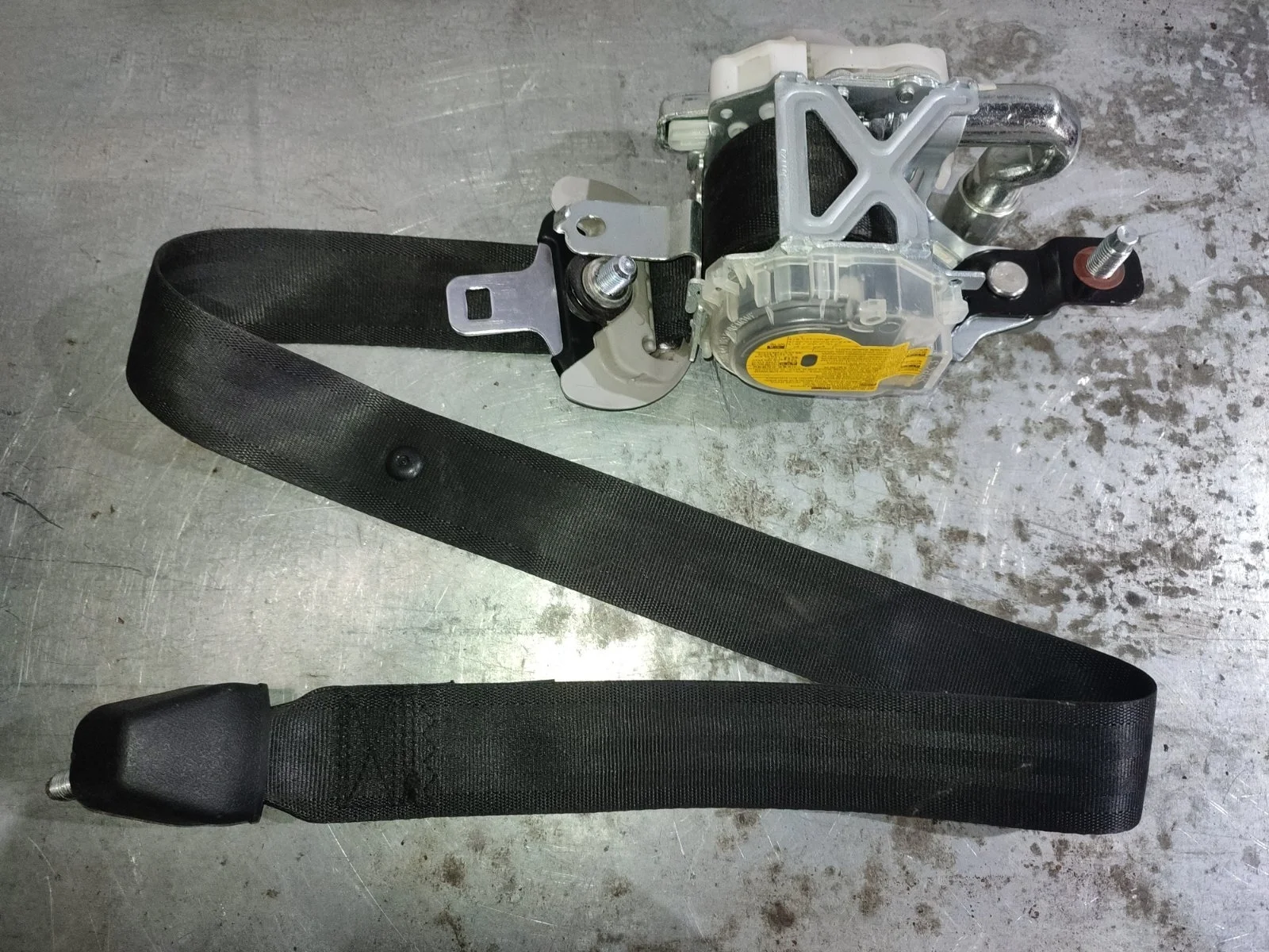 Ремень безопасности Ssangyong Actyon C200