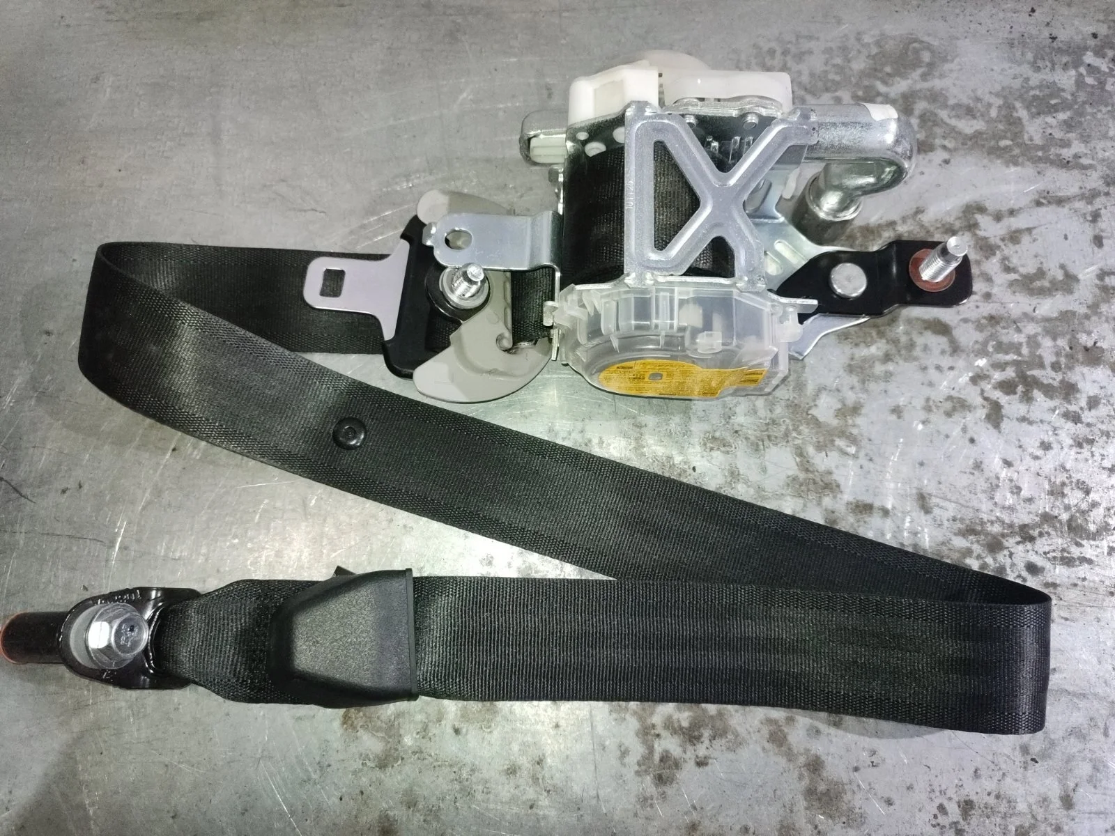 Ремень безопасности Ssangyong Actyon C200