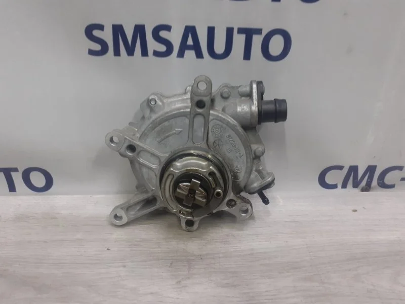 Вакуумный насос Mercedes-Benz Cls-Class A2762300065 W218