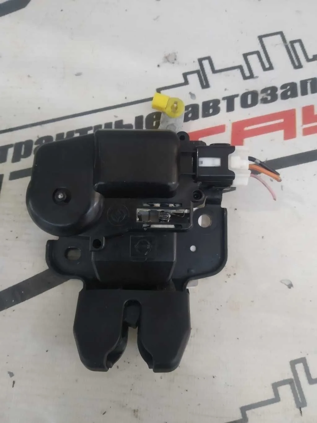 ЗАМОК БАГАЖНИКА NISSAN 84631ED40A