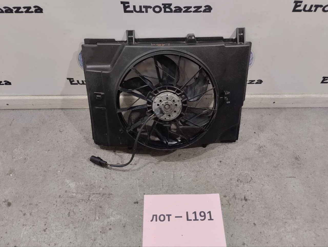 Вентилятор основного радиатора Mercedes R170