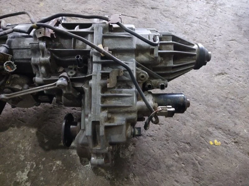 Раздаточная коробка Nissan Pathfinder (R51M) 2004-2013 2008 331007S11A ВНЕДОРОЖНИК 2.5 D YD25DDTI