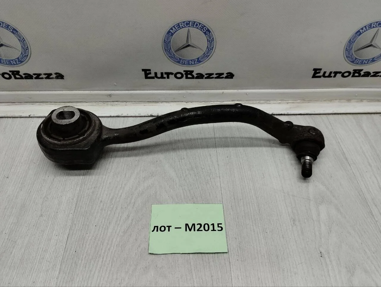 Рычаг передний нижний правый Mercedes W203