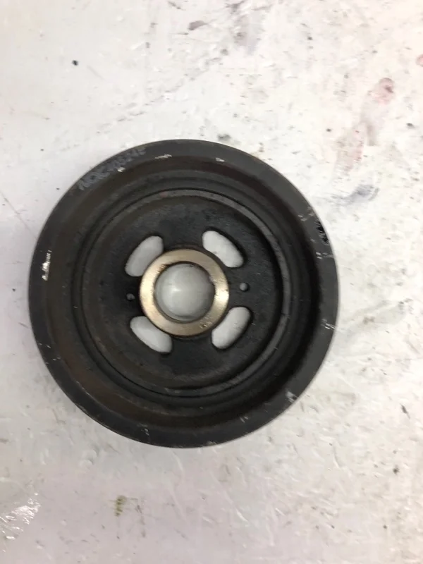 Шкив коленвала Nissan Presage 2004 TU31