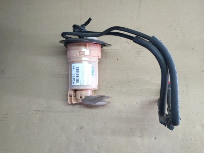 Бензонасос Toyota Carina 1999 ST215