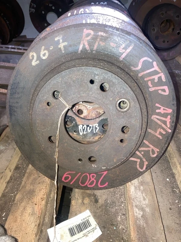 Тормозной диск Honda StepWGN RF1