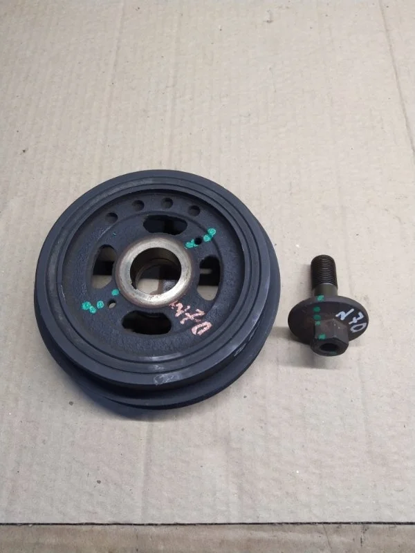 Шкив коленвала Nissan X-Trail 2005 NT30