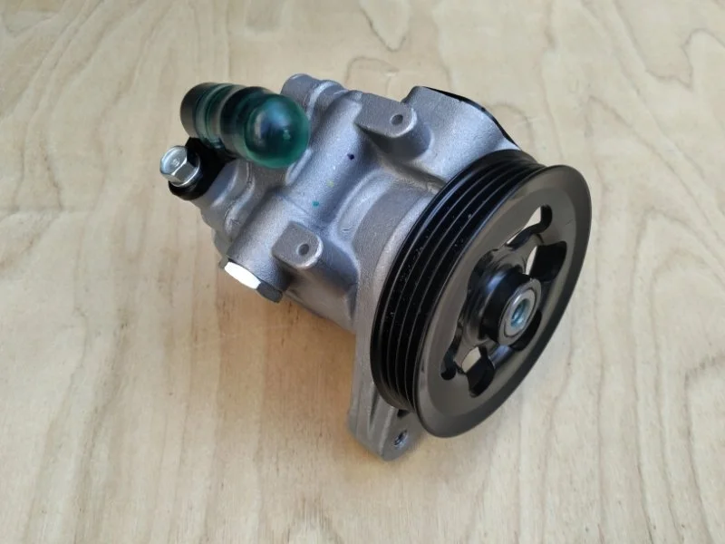 Насос гидроусилителя руля Honda Odyssey RA6