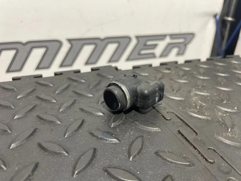 Датчик парковки BMW 550iX 66209270495 F10 N63B44A
