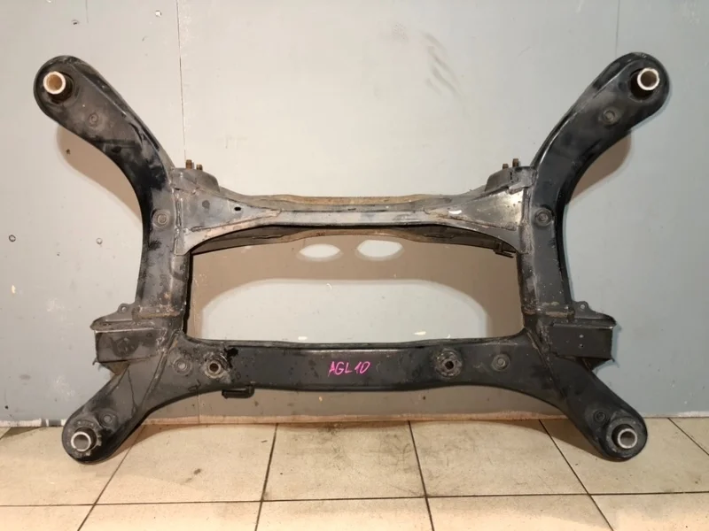 Подрамник Lexus RX270 AGL10