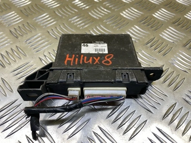 Блок управления кондиционера Toyota Hilux (2015-2021) 2018 886500K460