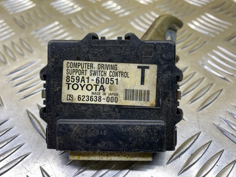 Блок управления (другие) Toyota Land Cruiser Prado 150 (2009-2023) 2014 859A160051 ВНЕДОРОЖНИК 3.0 D 1KDFTV