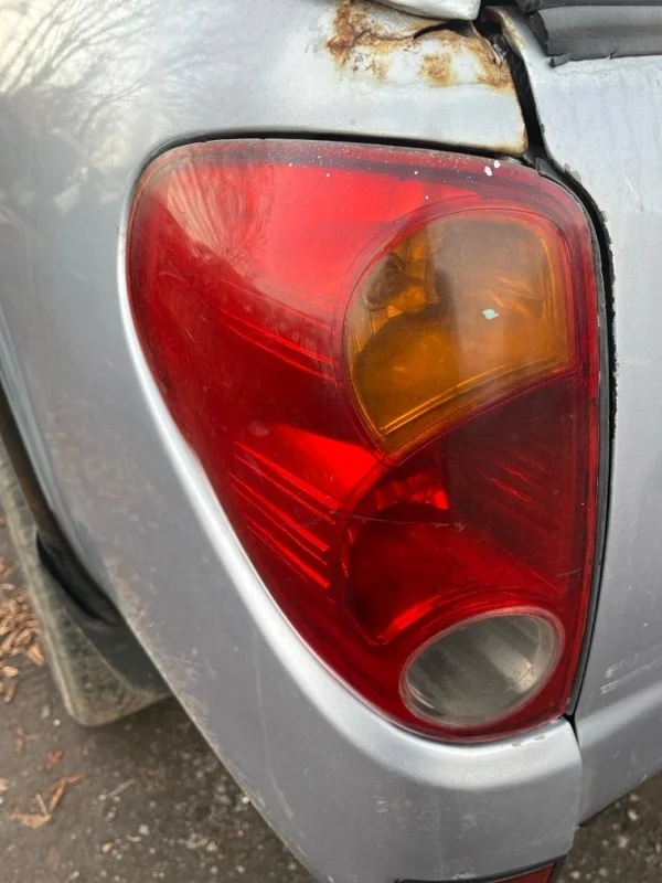 Фонарь задний левый Mitsubishi L200 (2006-2015) 2007 8330A155 ПИКАП 2.5 D 4D56