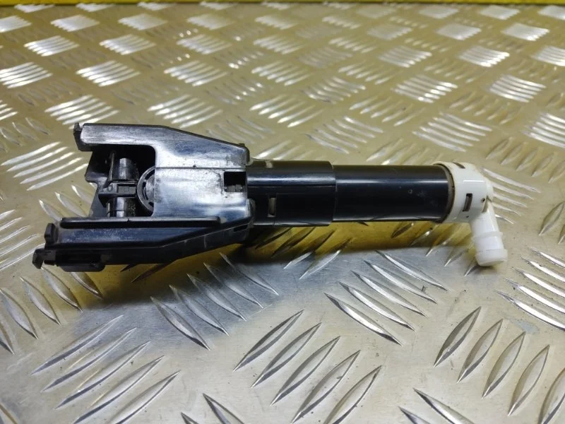 Форсунка омывателя фар Mitsubishi Pajero Iv (2006-2019) 2007 8264A025 ВНЕДОРОЖНИК 3.8 I