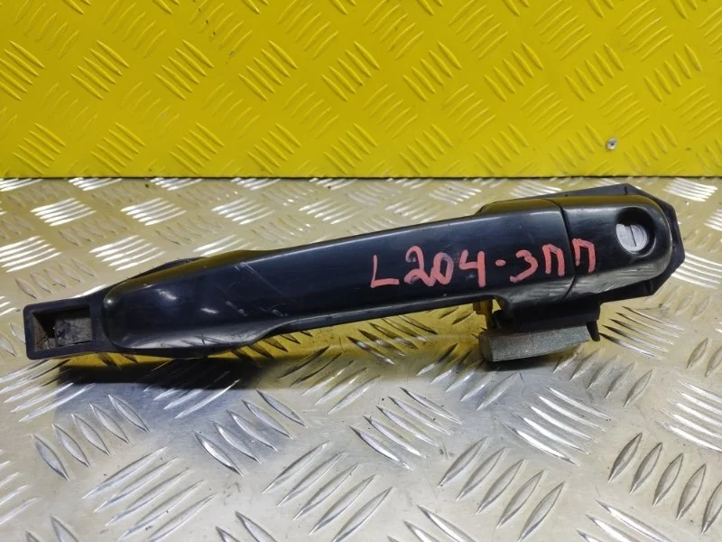 Ручка двери наружная передняя правая Mitsubishi L200 (2006-2015) 2007 5716A032 ПИКАП 2.5 D 4D56