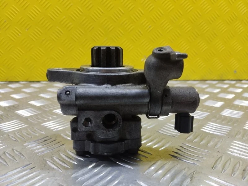 Насос гидроусилителя руля Toyota Land Cruiser Prado 120 (2002-2009) 2005 2706030060