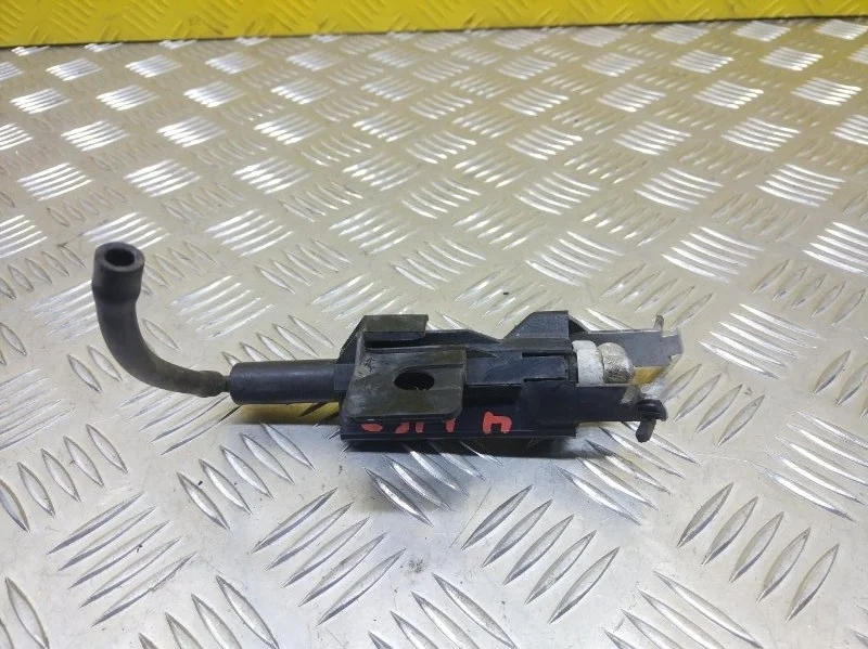 Форсунка омывателя фар Nissan Navara (D40) 2004-2015 2012 286415X20B ПИКАП 2.5 D YD25DDTI