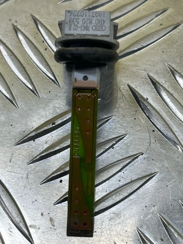 Датчик температуры Volkswagen Amarok (2010-2016) 2012 4B0820539 ПИКАП 2.0 D