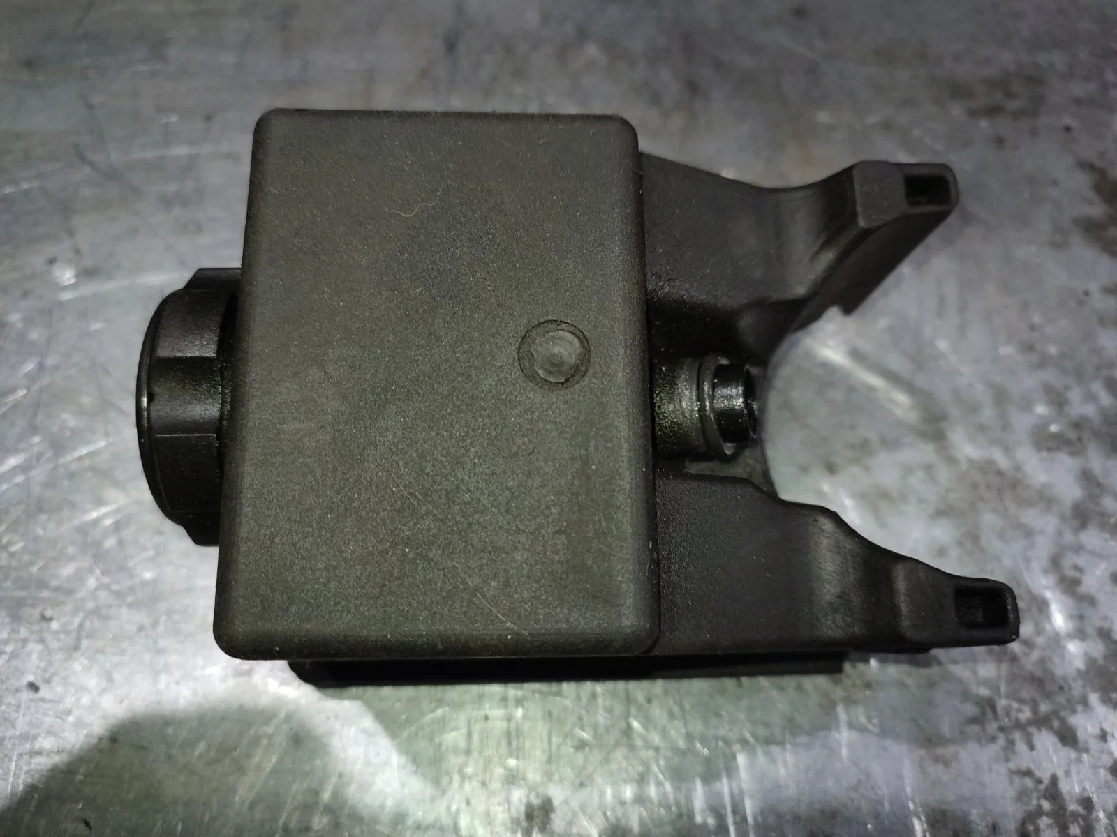 Бачок гидроусилителя гур SsangYong Kyron 2009 D130