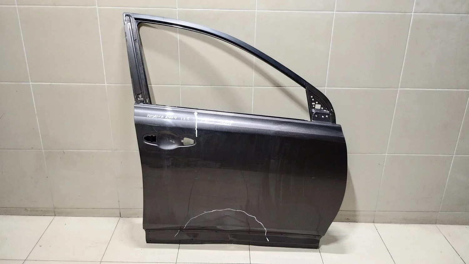 Дверь передняя правая RAV 4 2013-2019