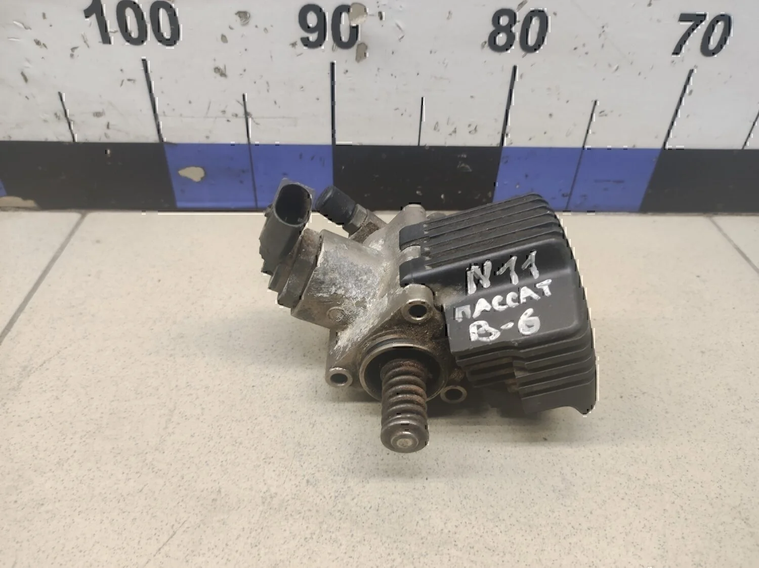 Насос топливный механический Passat [B6] 2005-2010