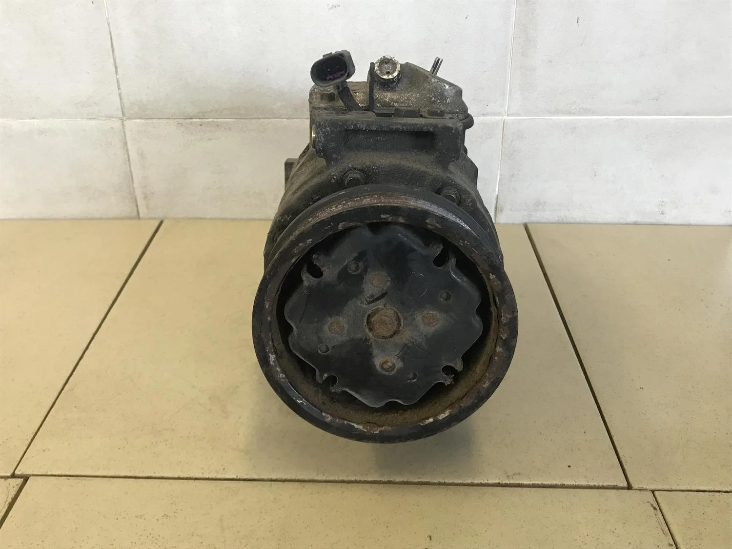 Компрессор системы кондиционирования Passat [B5] 2000-2005