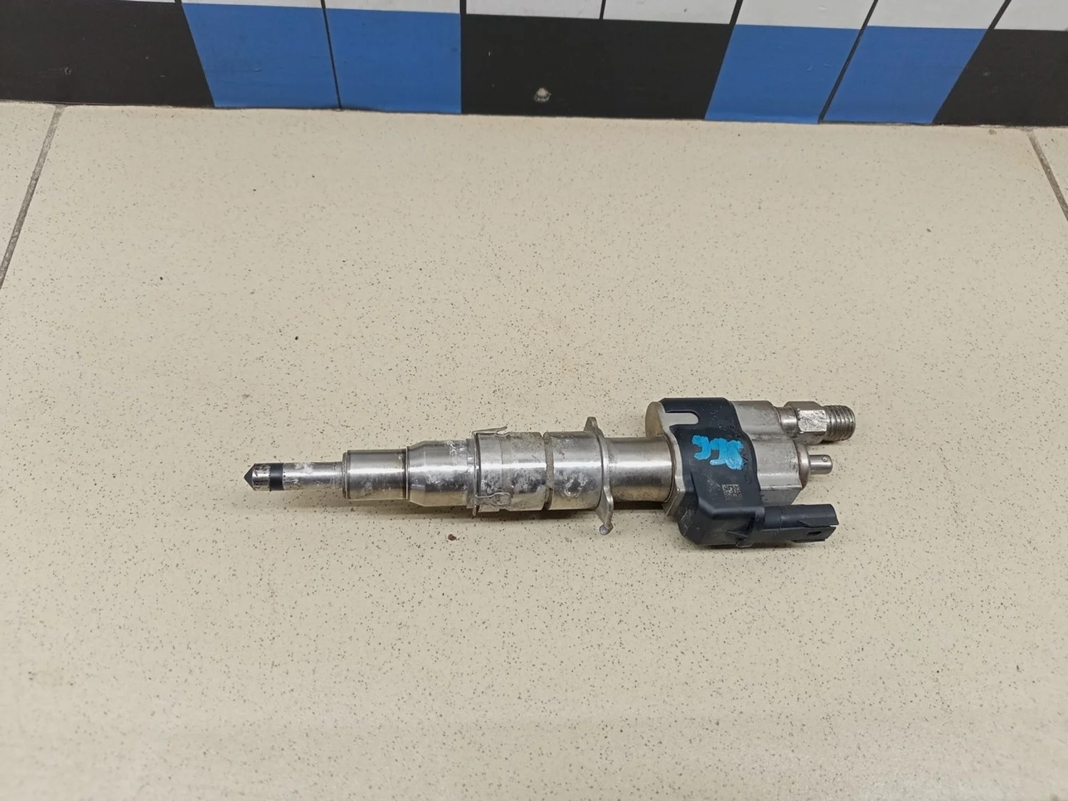 Форсунка инжекторная электрическая 3-серия E90/E91 2005>