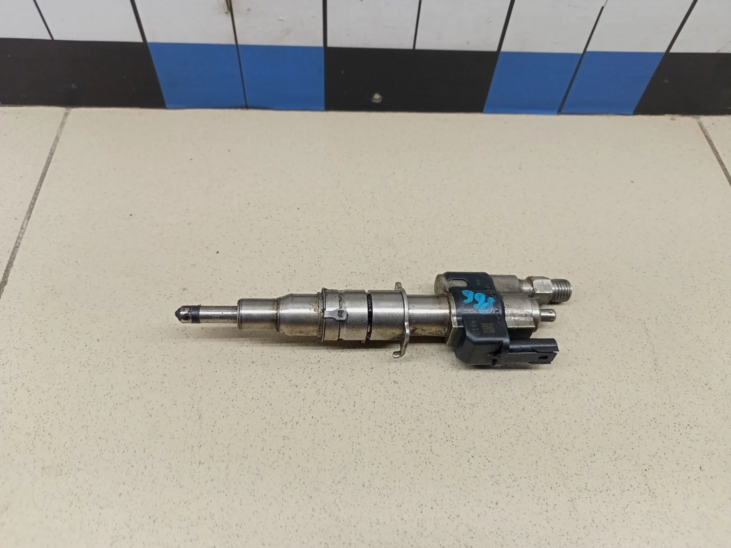 Форсунка инжекторная электрическая 3-серия E90/E91 2005>