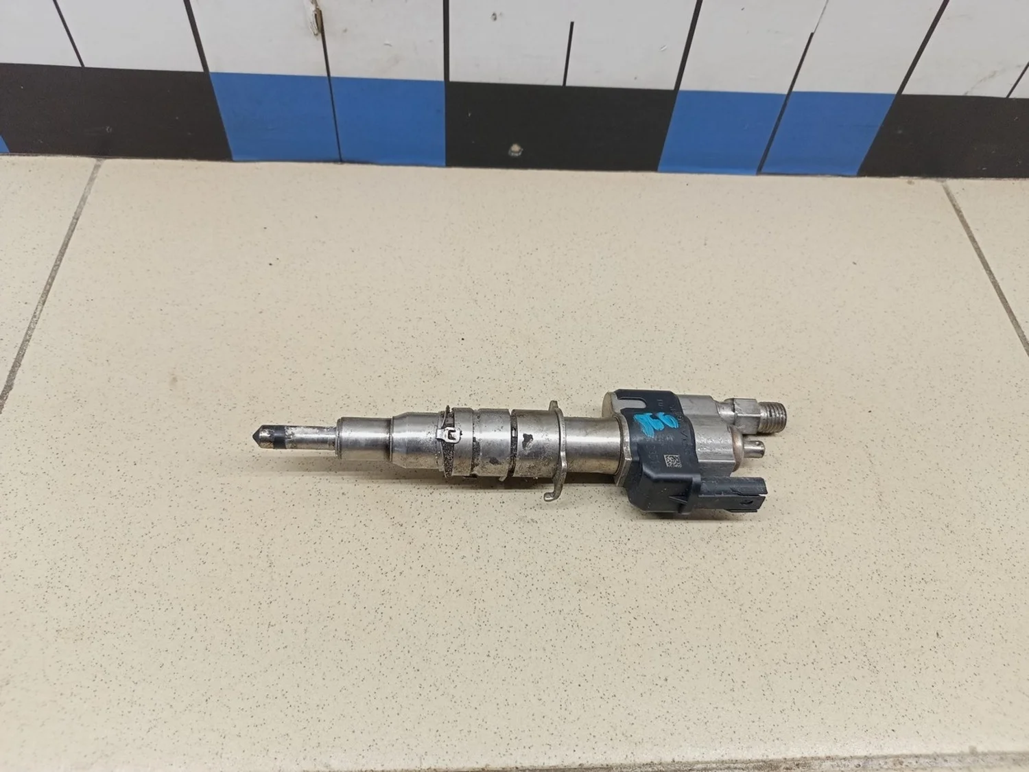 Форсунка инжекторная электрическая 3-серия E90/E91 2005>