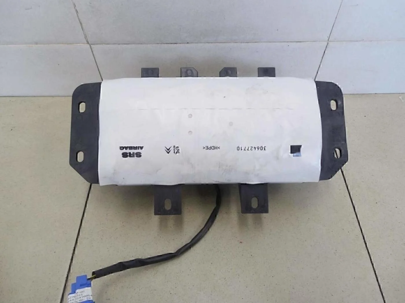 Подушка безопасности пассажирская (в торпедо) C3 2009-2016