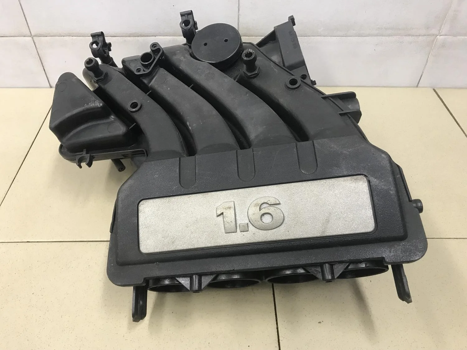 Впускной коллекор   Passat [B6] 2005-2010