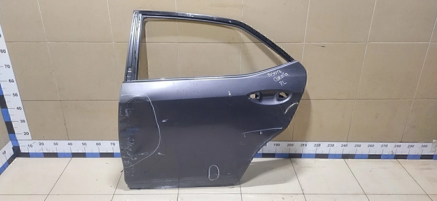 Дверь задняя левая Corolla E18 2013>