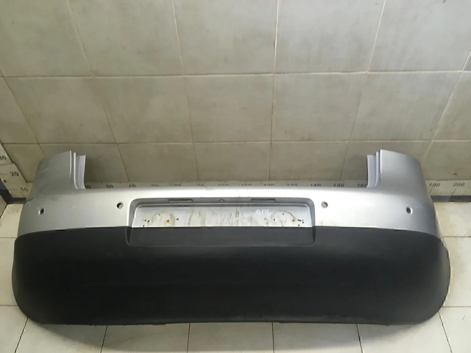 Бампер задний Golf V 2003-2009